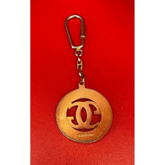 Gucci Logo GG Double G's Vintage Gold Tone Keychain 100% Authentic Guaranteed - Picture 9 of 16